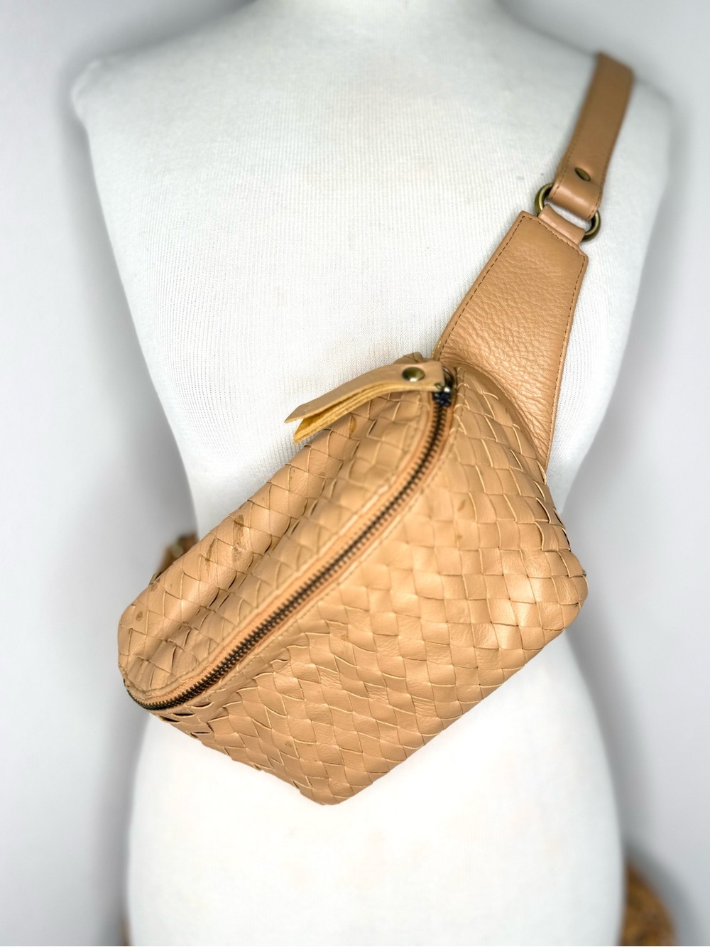 MANDRN Bag REMY WOVEN Leather PACK IN SAND sling fanny pack handmade